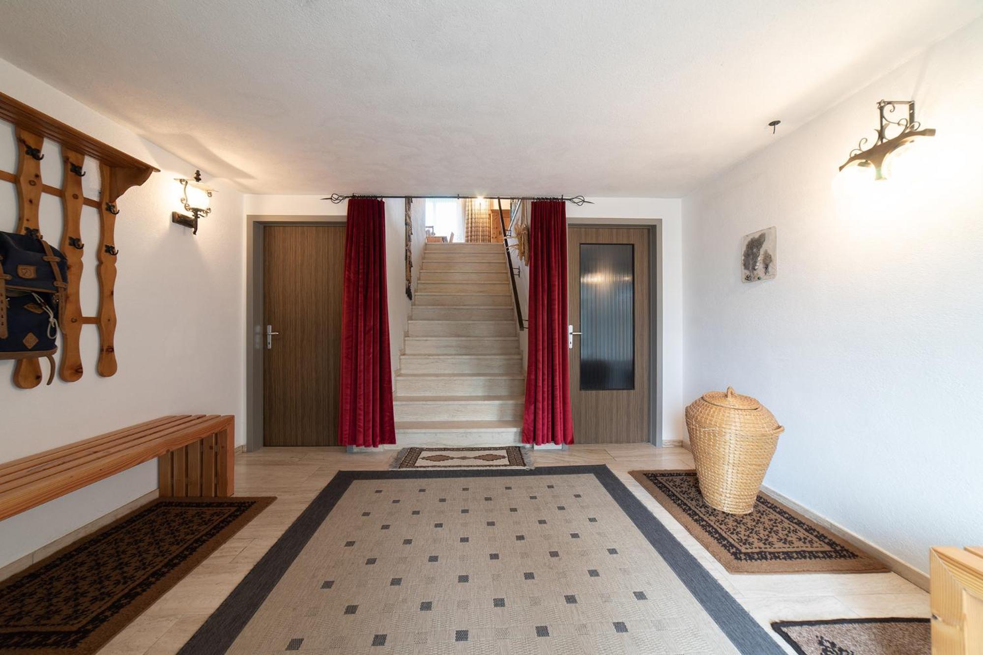 Jambo Pua Villa Alt St. Johann Bagian luar foto